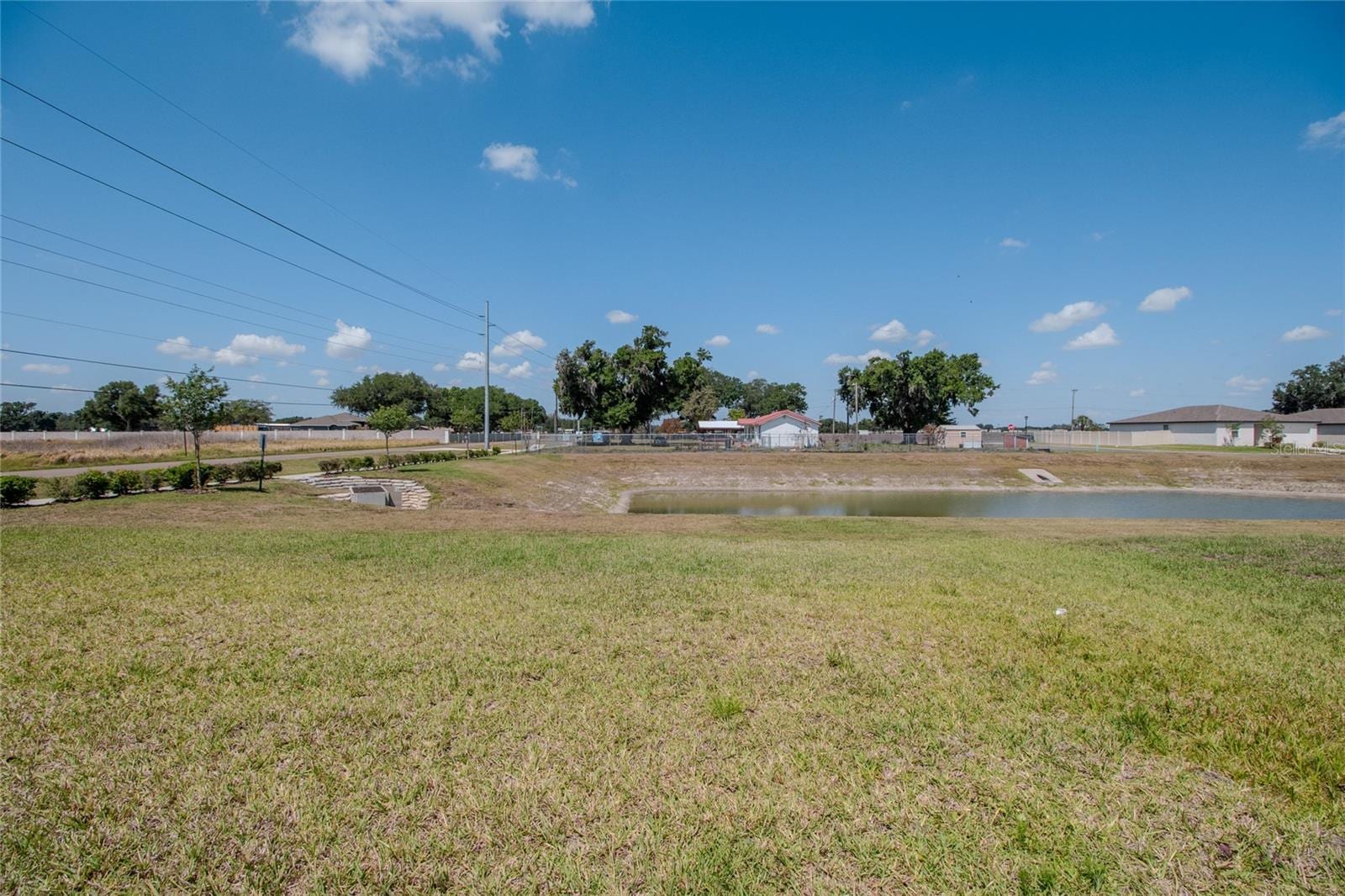 3521 Bonsilva St photo 5