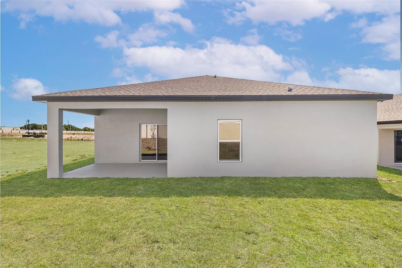 1633 Nantucket Way photo 3