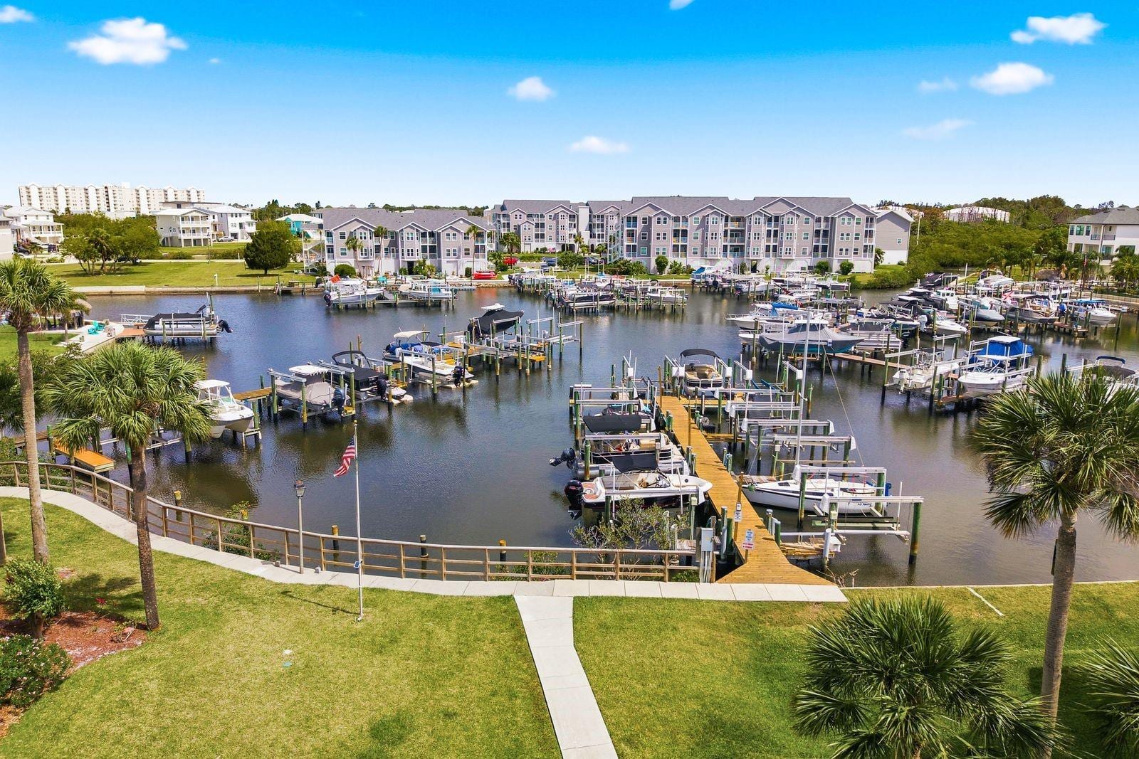 5557 Sea Forest Dr #314 photo 4
