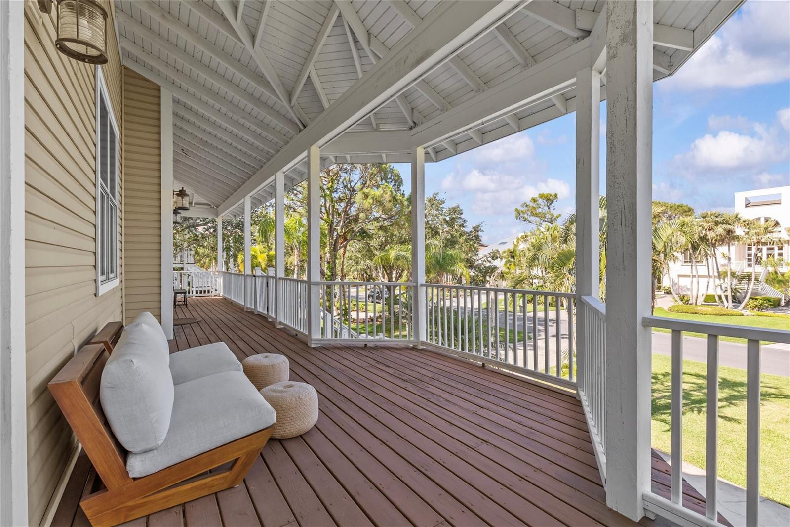 897 Point Seaside Dr photo 5