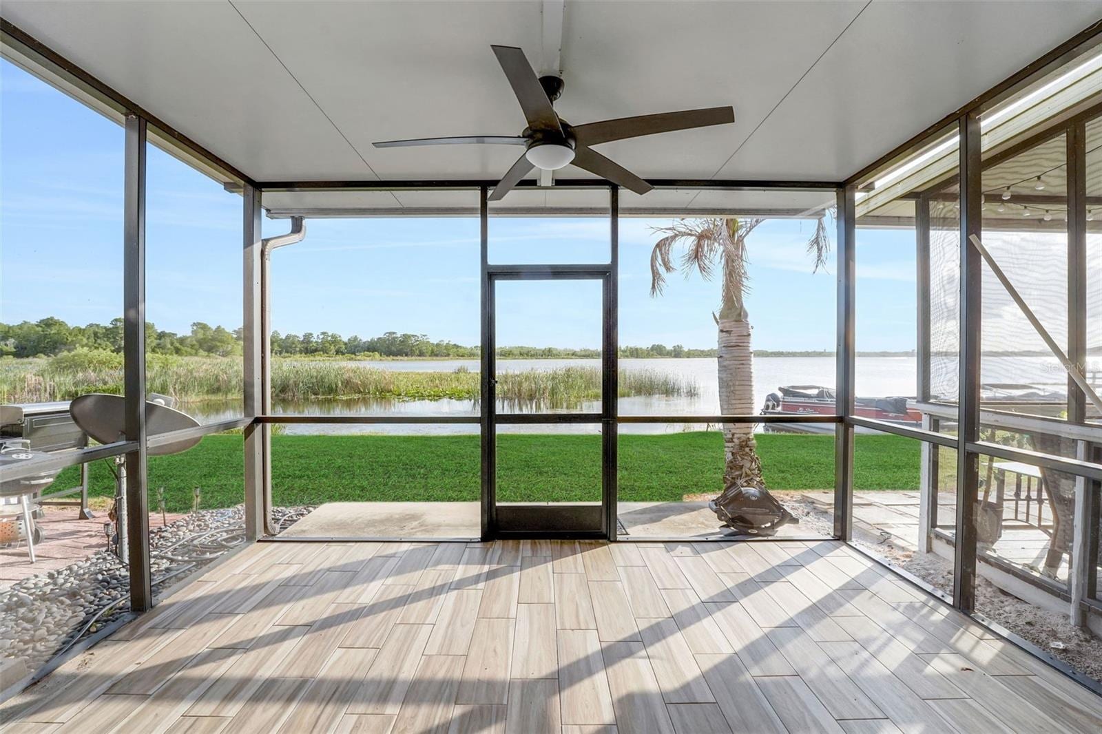 606 Orange Blossom Dr photo 3