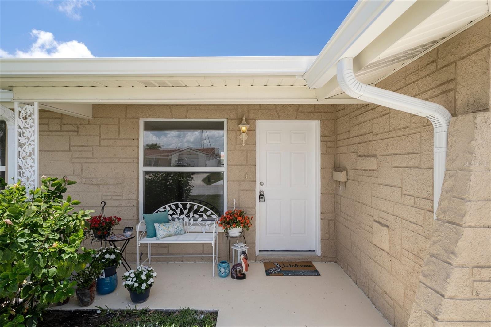 4937 Dory Dr photo 4