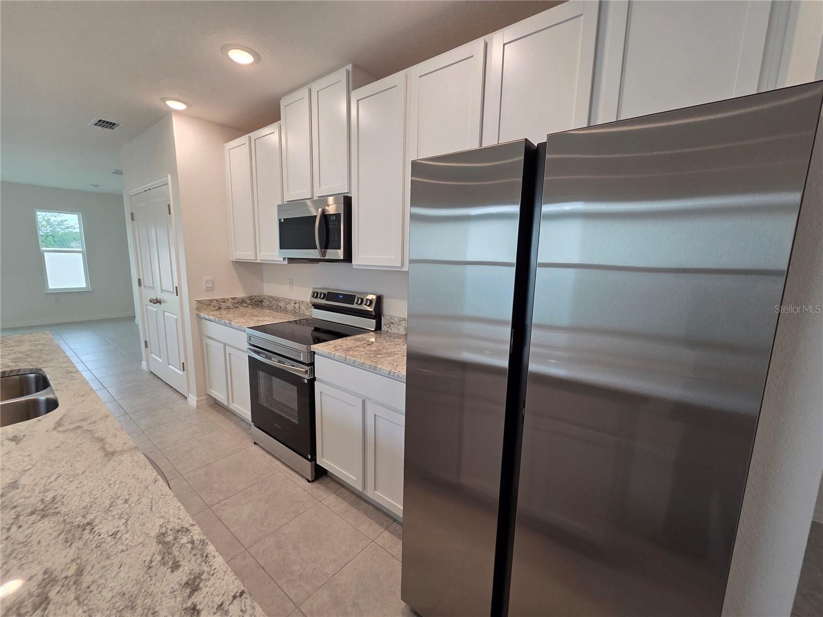 5599 Maddie Dr photo 4