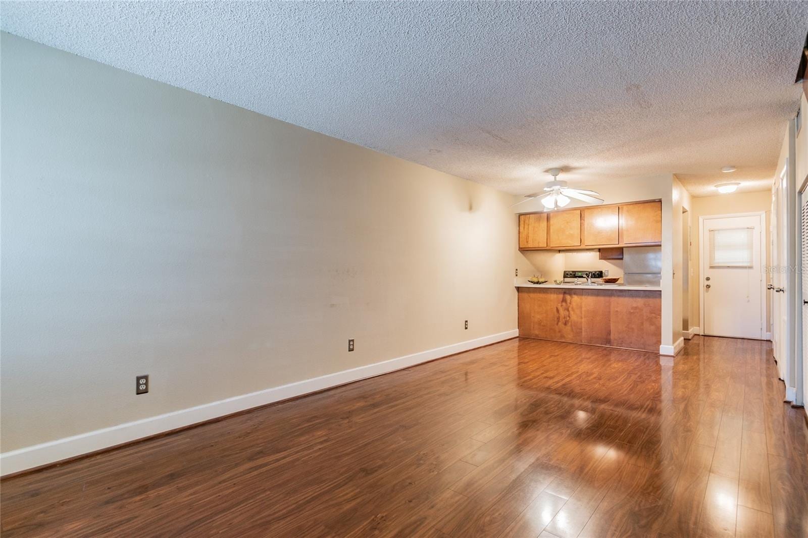 4875 W McElroy Ave #G208 photo 5