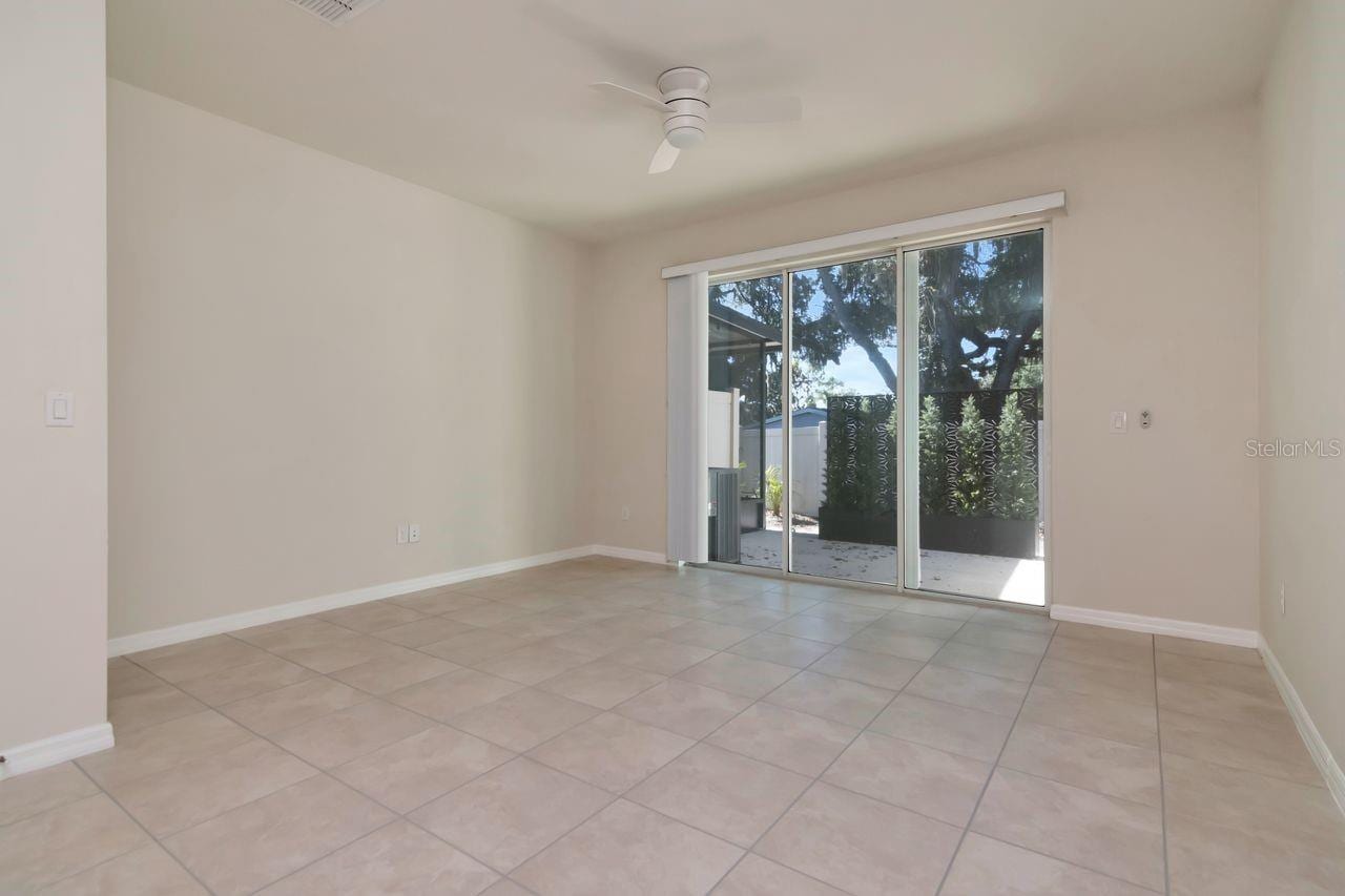 5368 Sylvester Loop photo 3