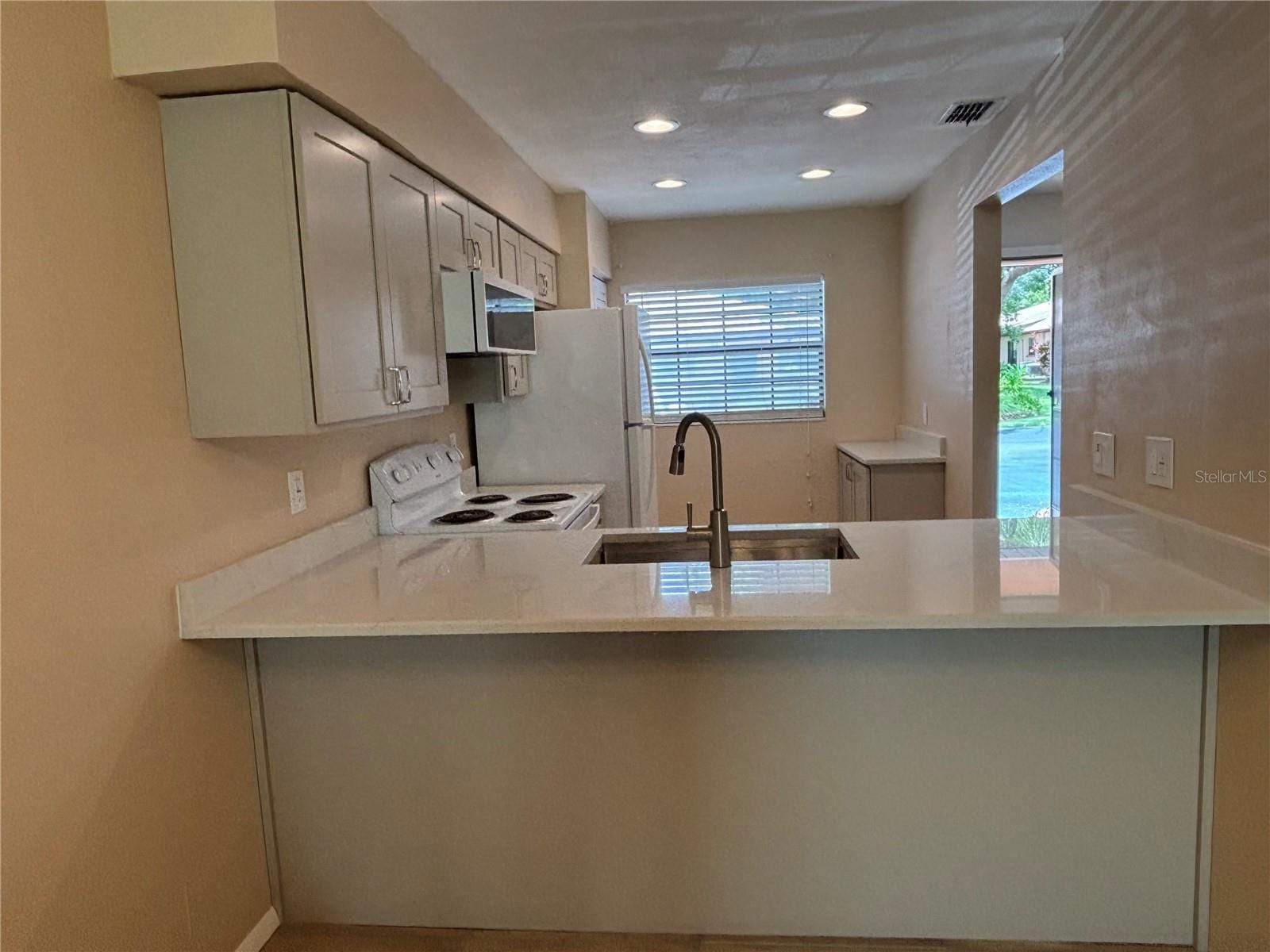 13250 Ridge Rd #1-6 photo 4
