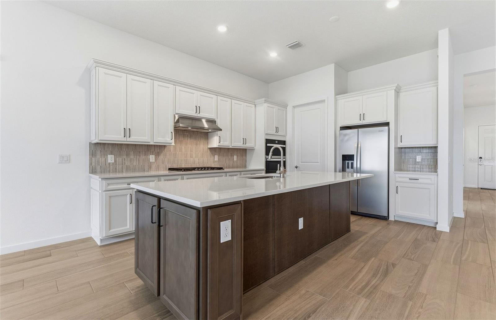 13639 Canyon Ridge Rd photo 3