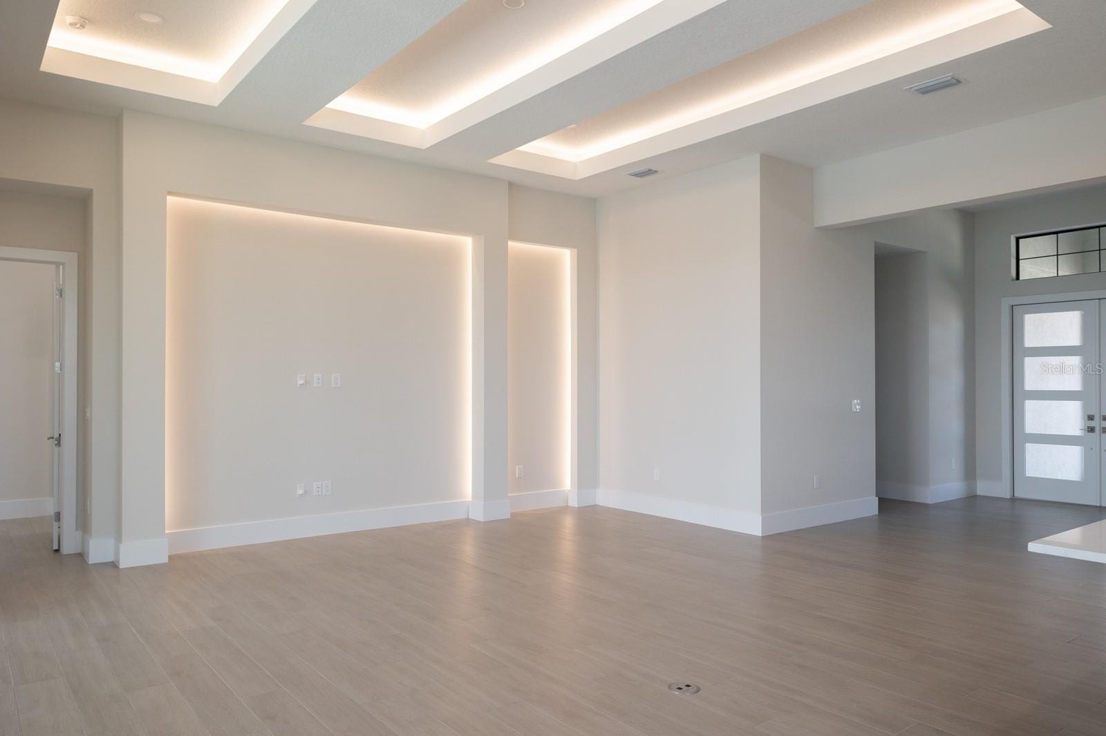 328 Blue Pearl Court photo 5
