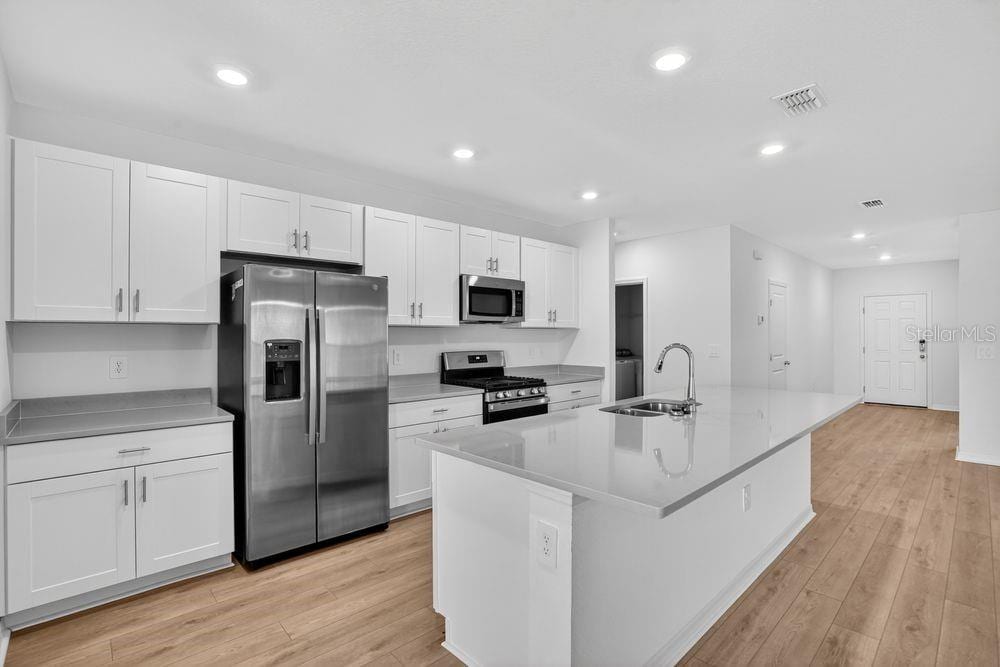 13805 Sawmill St photo 5