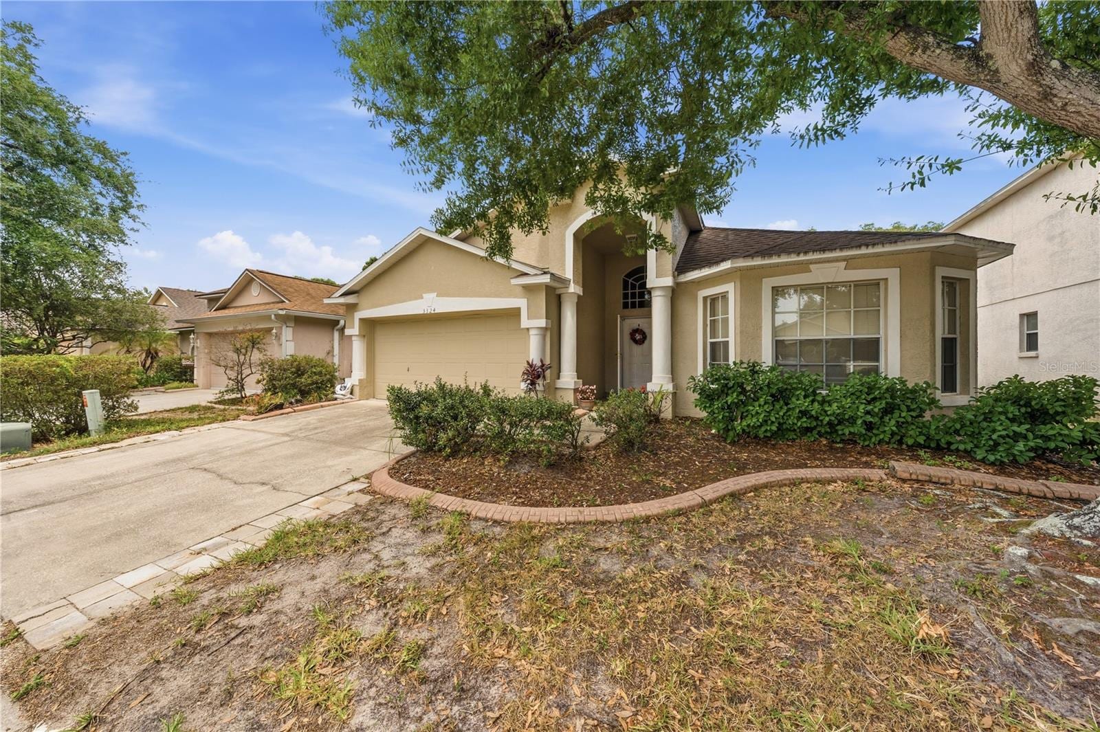 3324 Manor Cove Cir photo 2