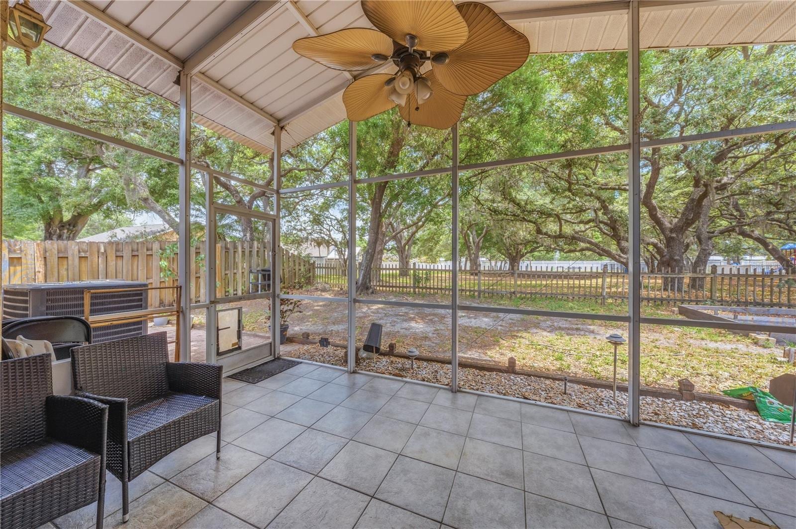 3324 Manor Cove Cir photo 3