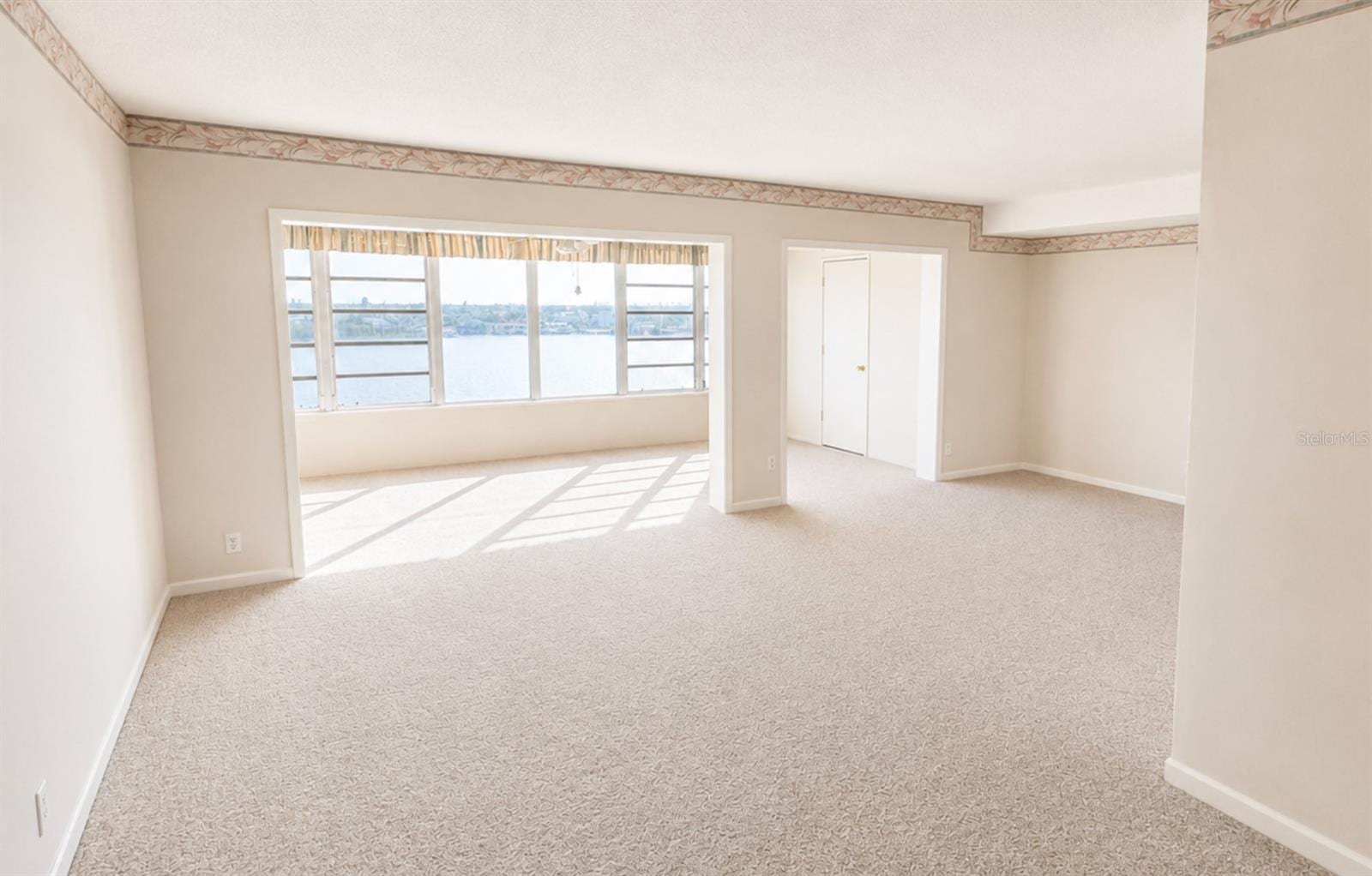 1847 Shore Dr S #710 photo 3