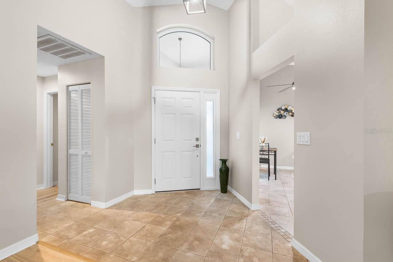 1613 E Del Webb Blvd photo 4