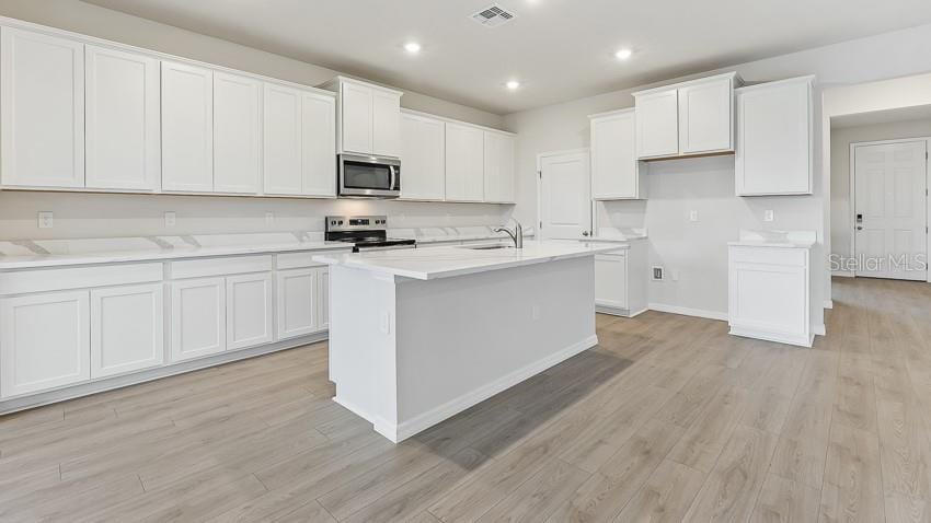 17163 James Trl photo 4