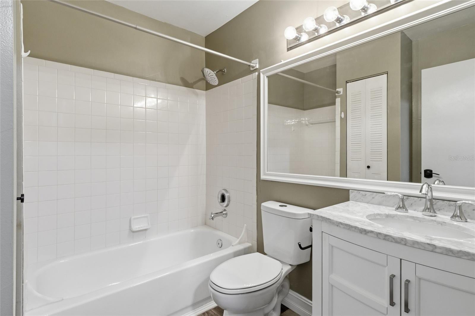 4037 Crockers Lake Blvd #25 photo 4