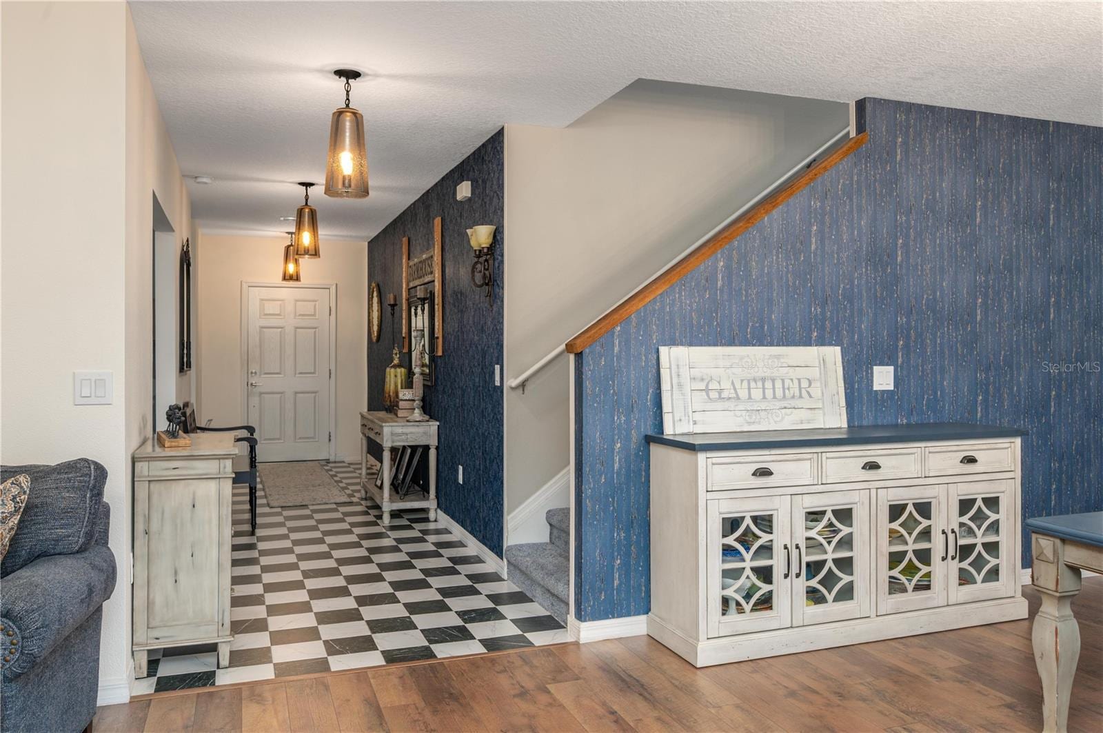 1491 Axel Cir photo 5