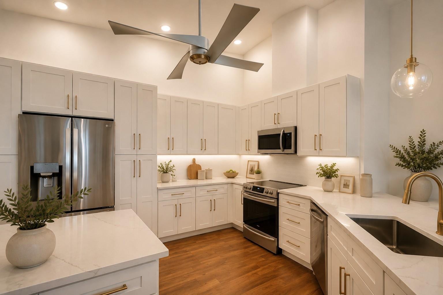 5803 Garden Lakes Dr photo 5