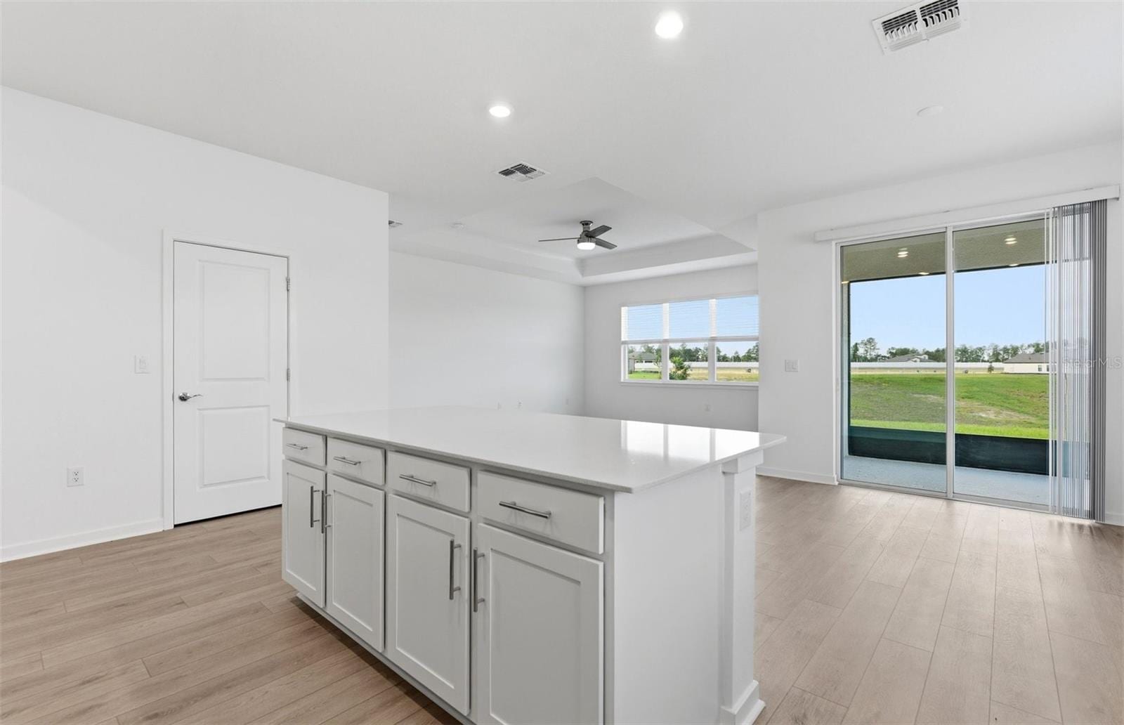 4314 Obsidian Dr photo 4
