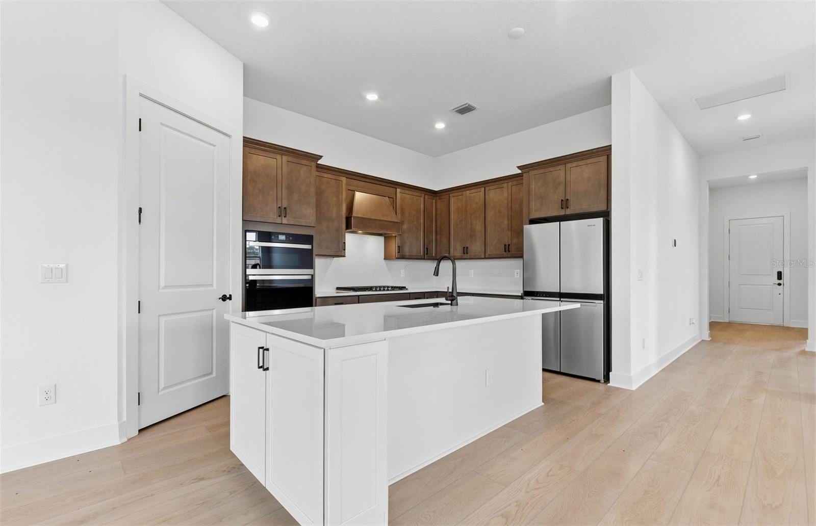 13531 Canyon Ridge Rd photo 3
