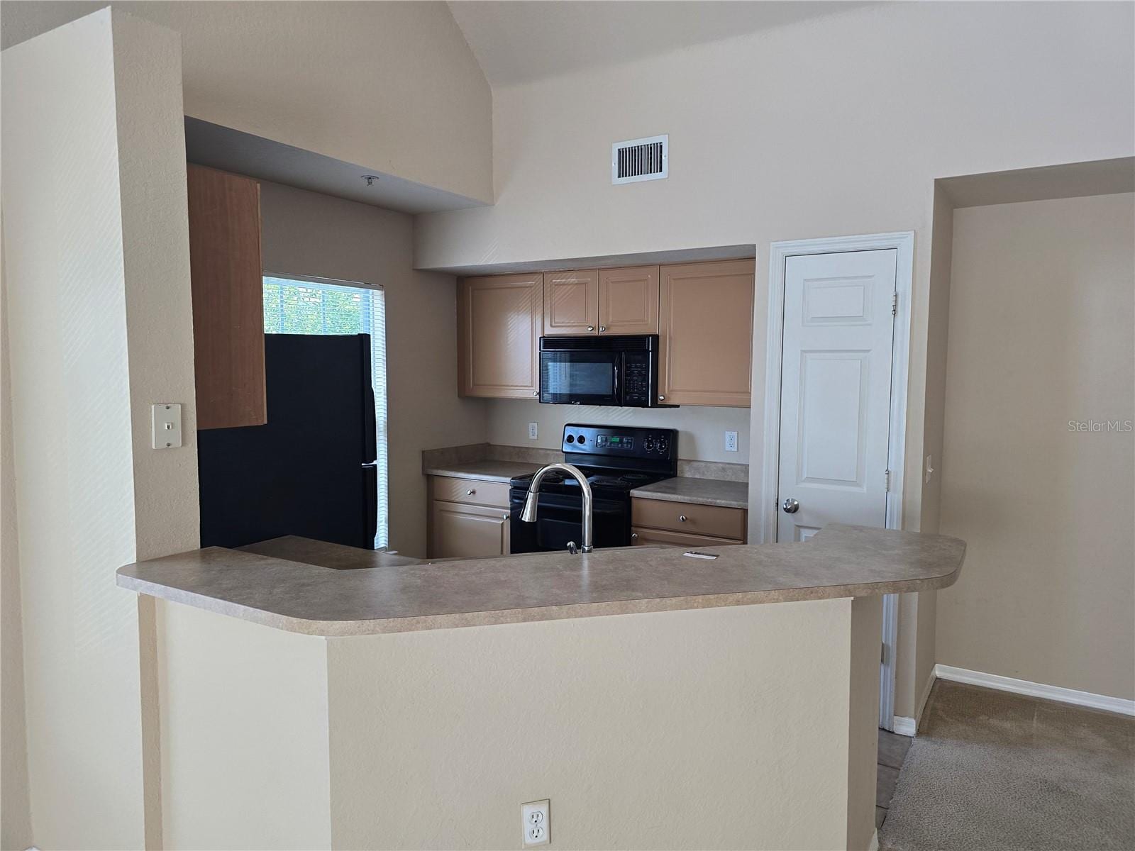 5601 Rosehill Rd #203 photo 2