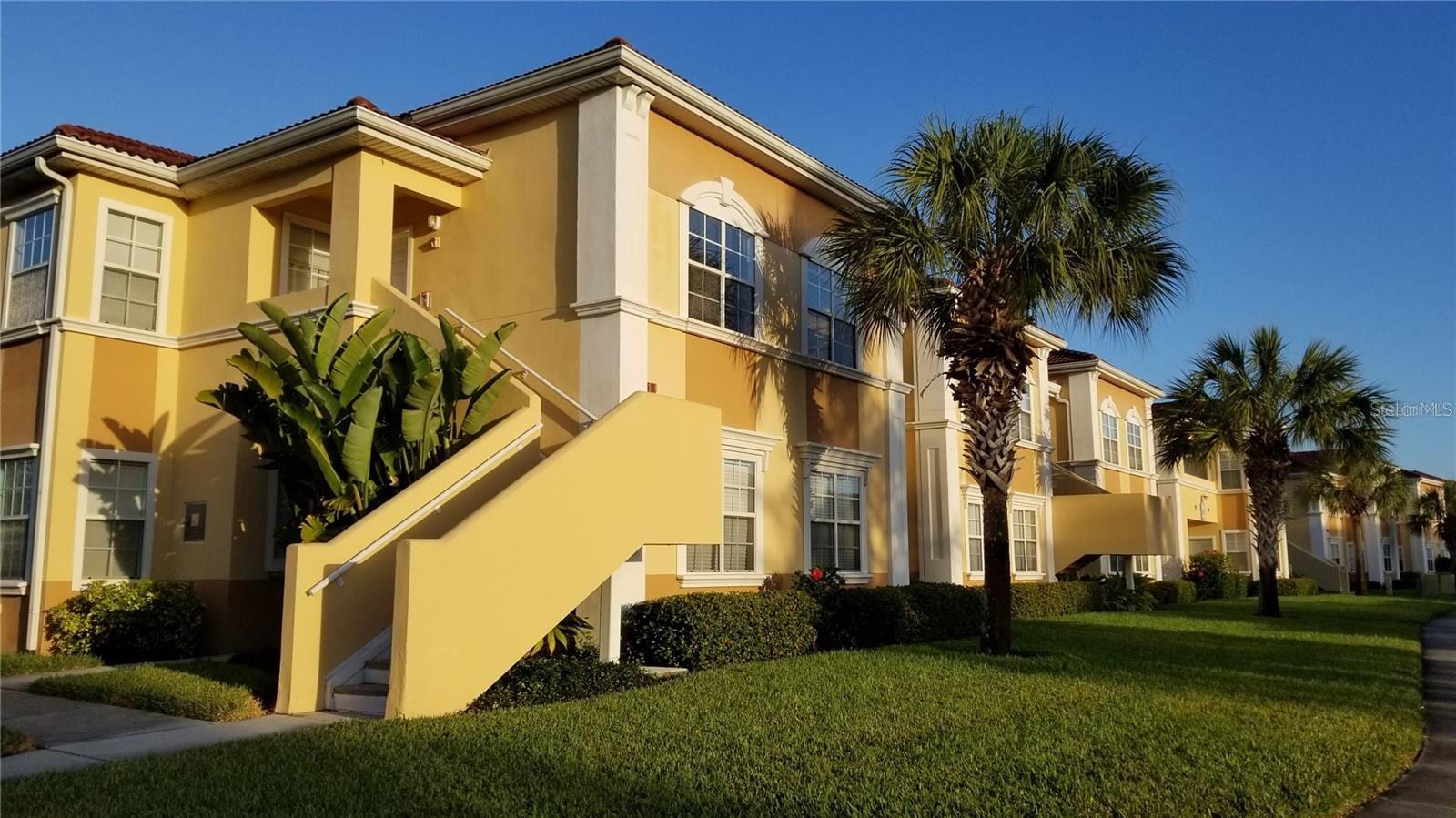 1040 Villagio Cir #201 photo 2