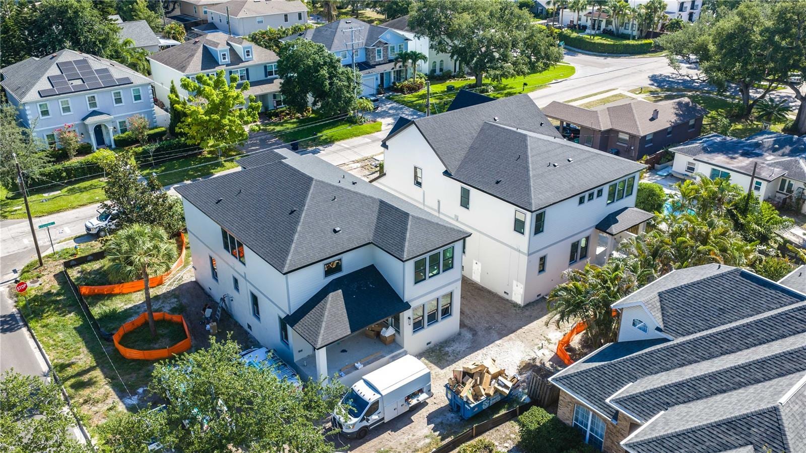 4020 W Cleveland photo 2