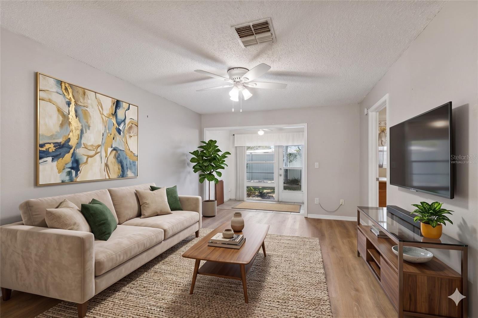 2465 Northside Dr #1502 photo 3