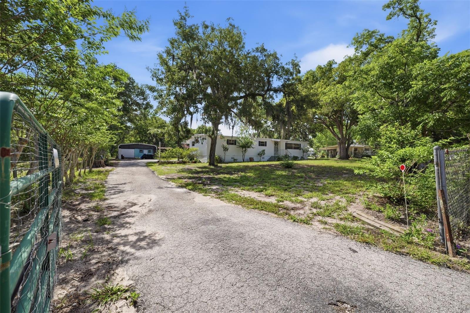 17222 Dansville Dr photo 3