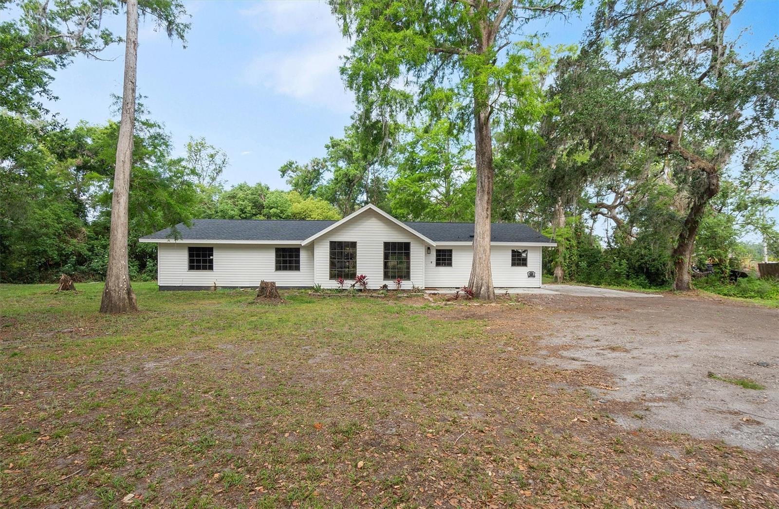 6005 Ike Smith Rd photo 1
