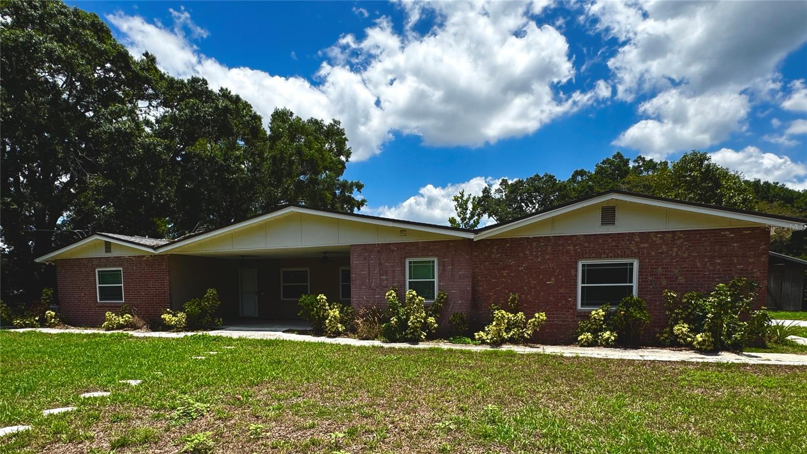 3419 Pearson Rd photo 1