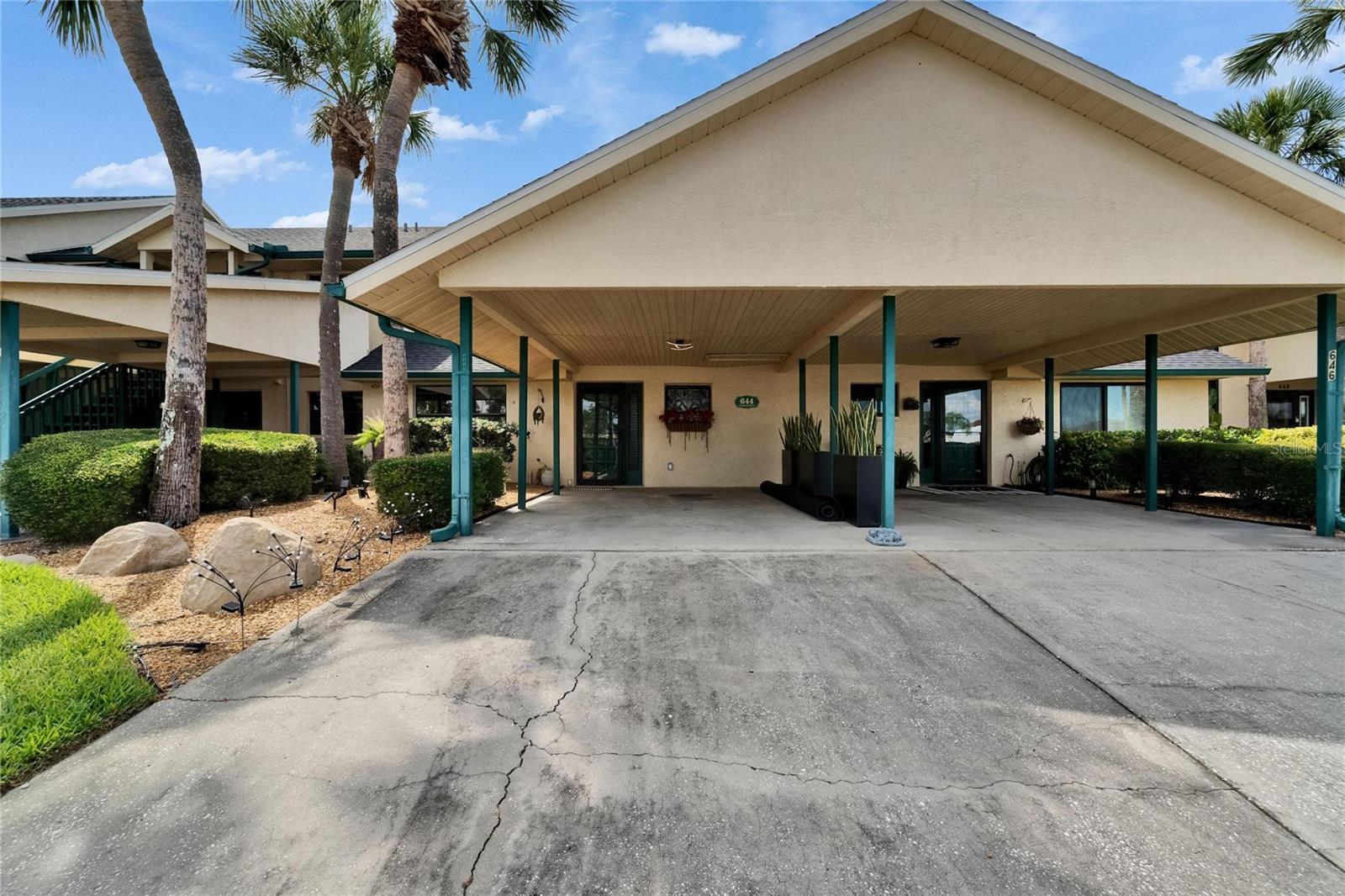 644 Yardarm Dr #22 photo 1