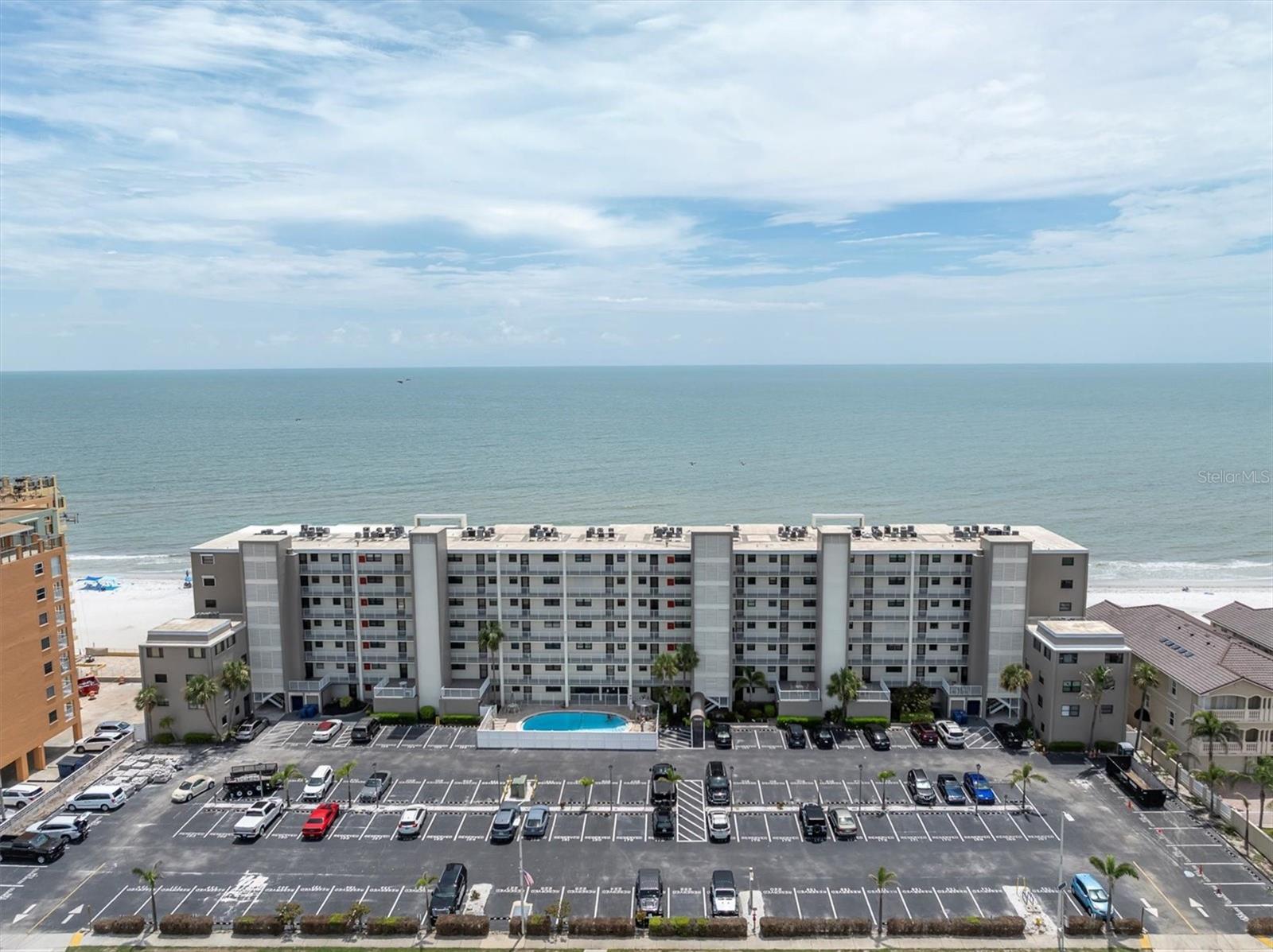 18650 Gulf Blvd #203 photo 1