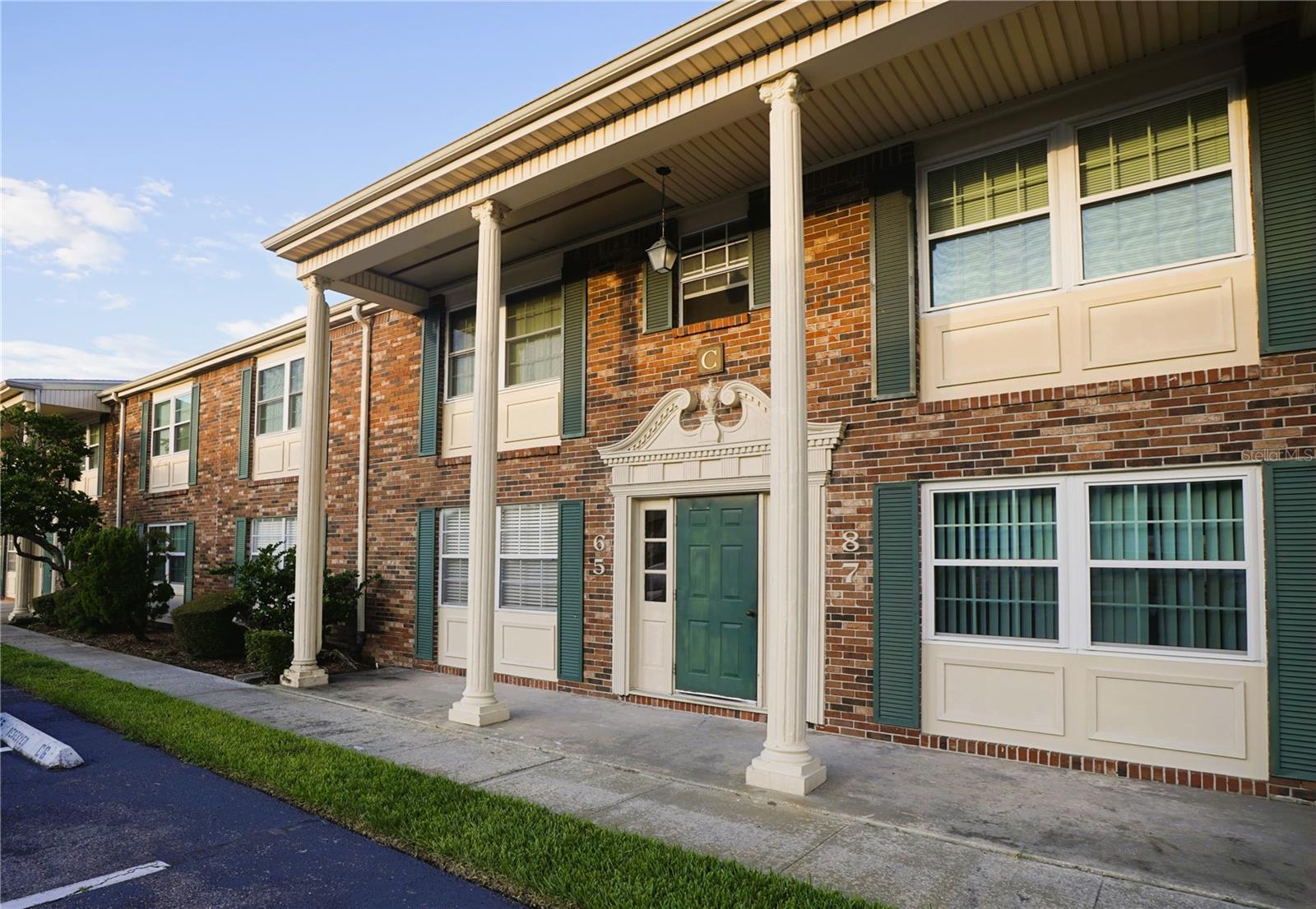 1920 E Edgewood Dr #C5 photo 1