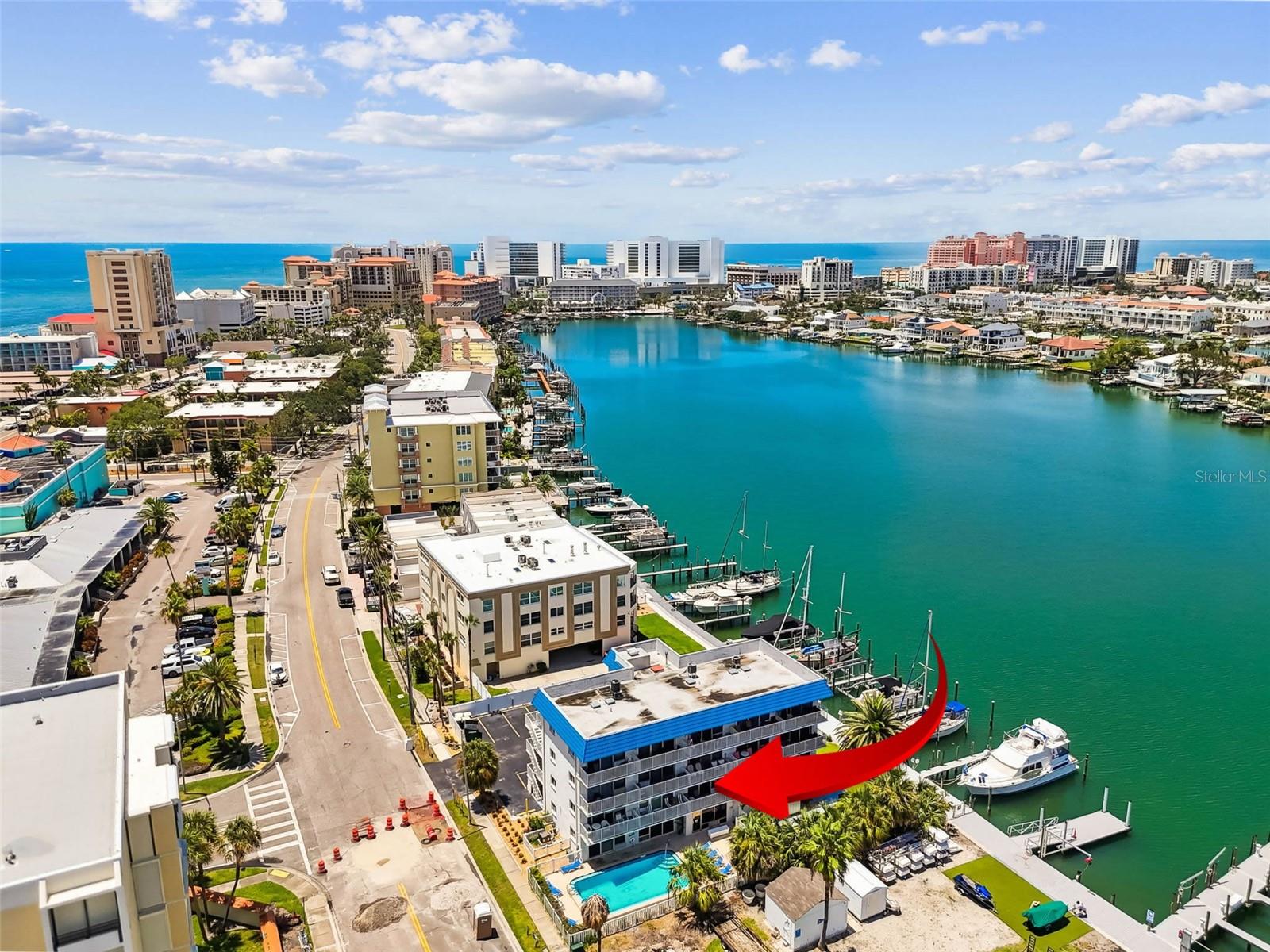 800 Bayway Blvd #17 photo 1