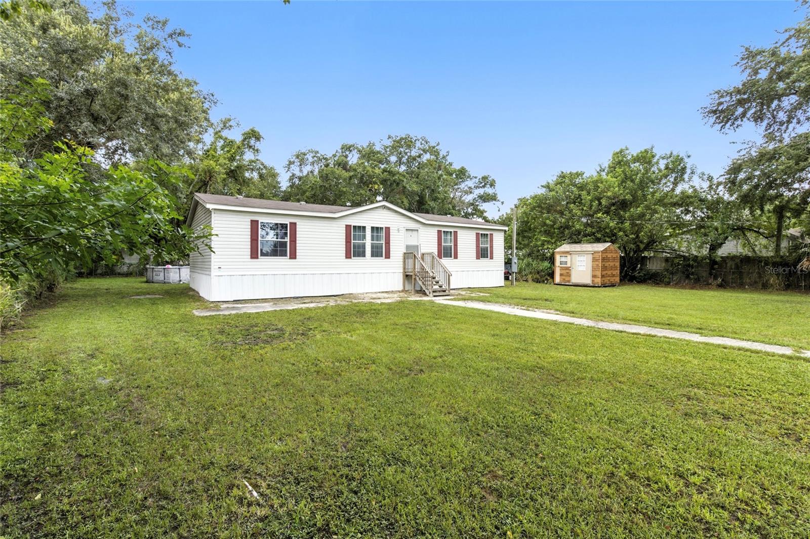 41 Norman Ln photo 1