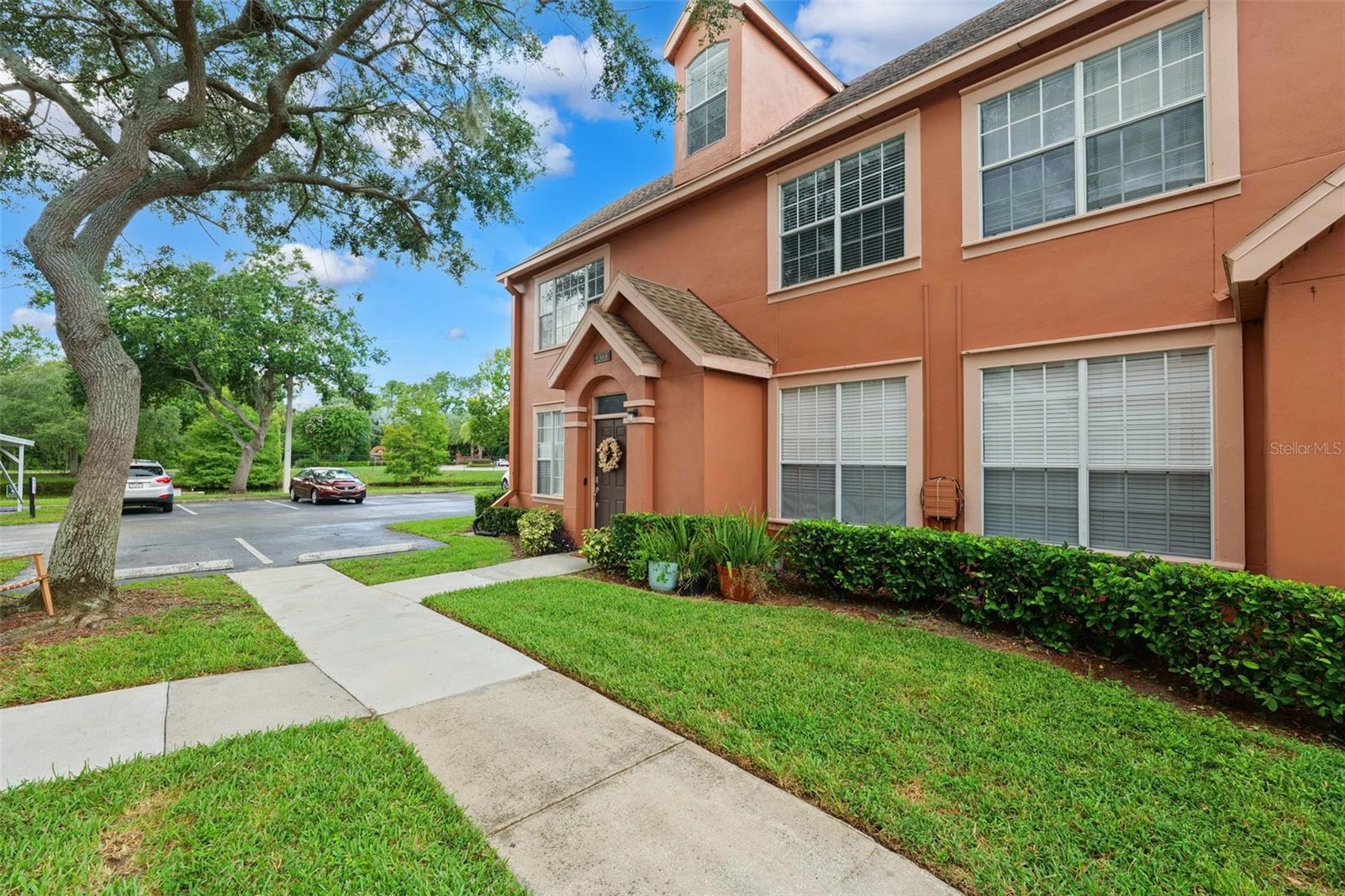 9368 Lake Chase Island Way #9368 photo 1