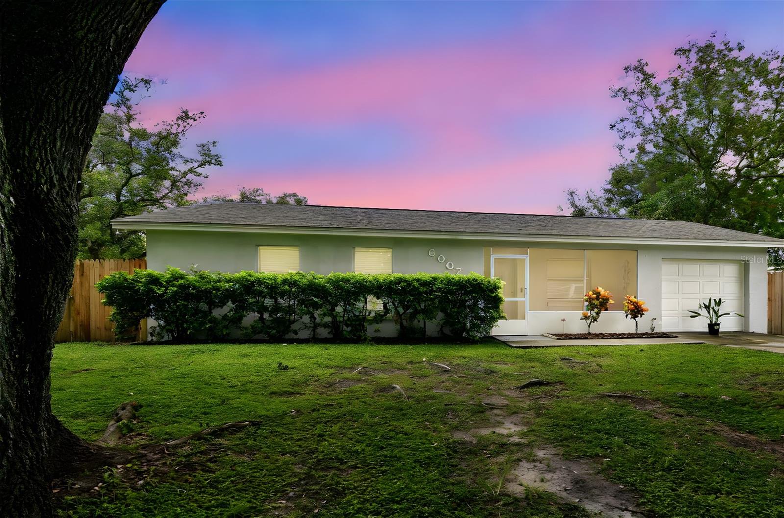 6007 Calendar CT W photo 1