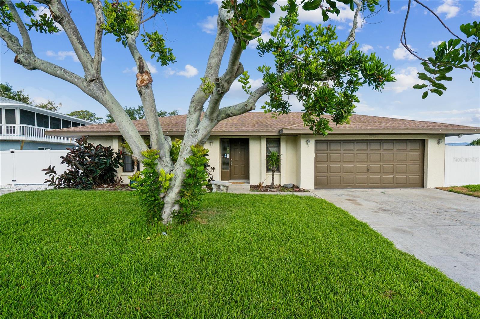 2204 78th St W photo 1
