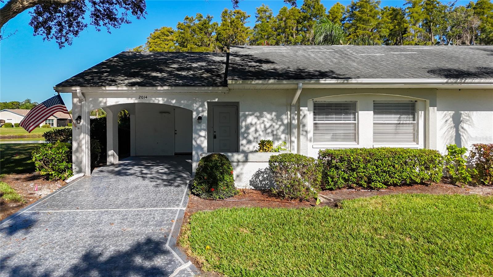 2014 Hampstead Cir photo 1