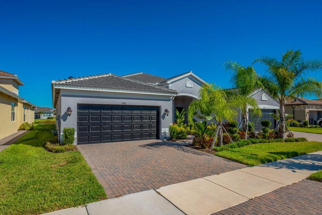4922 Sienna Isles Ave photo 1