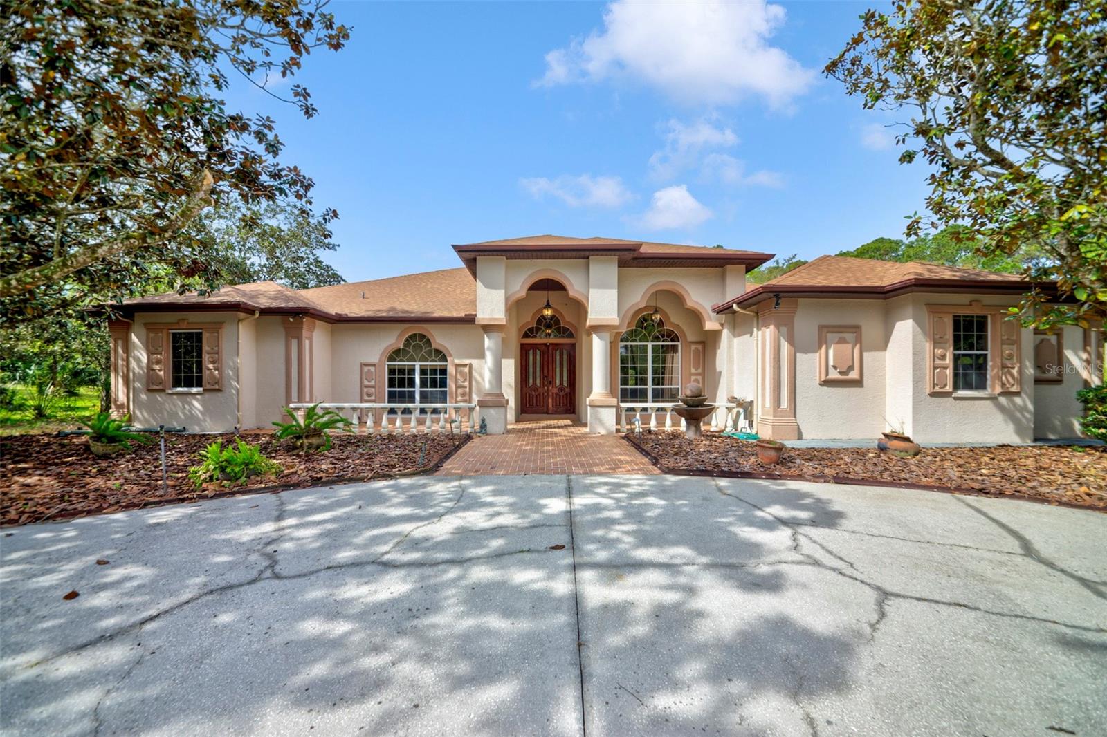 7333 Royal Oak Dr photo 1