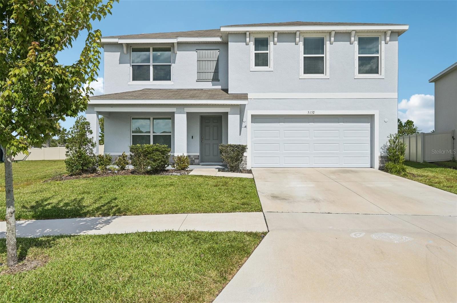 5152 Plumeria Dr photo 1