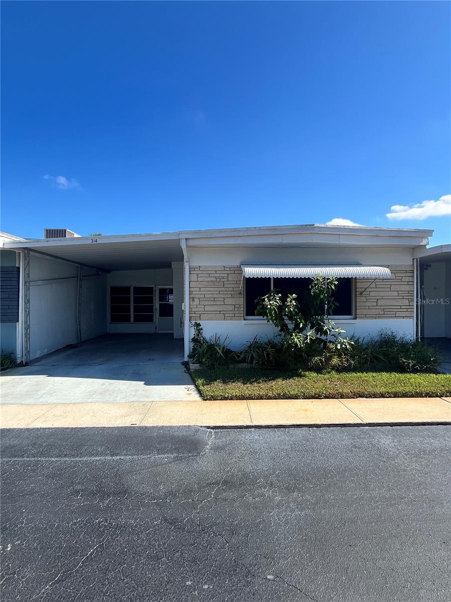 250 NW Rosery Rd #314 photo 1