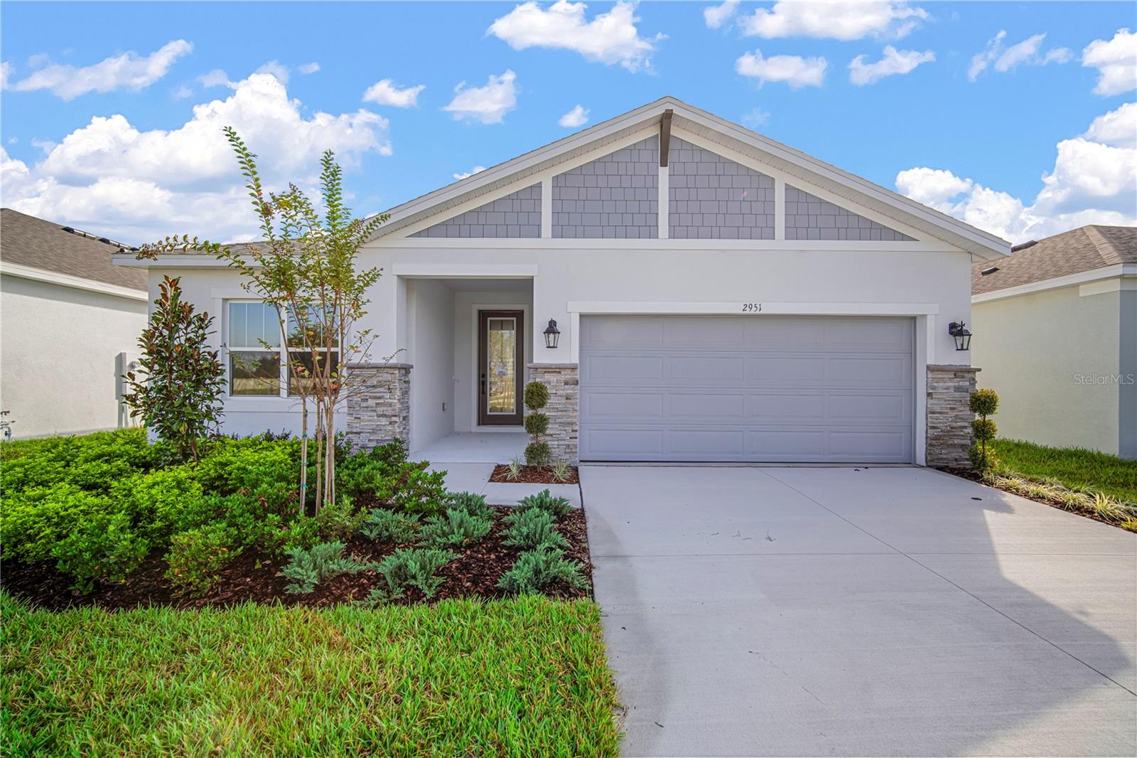 2951 Stewart Creek Cir photo 1