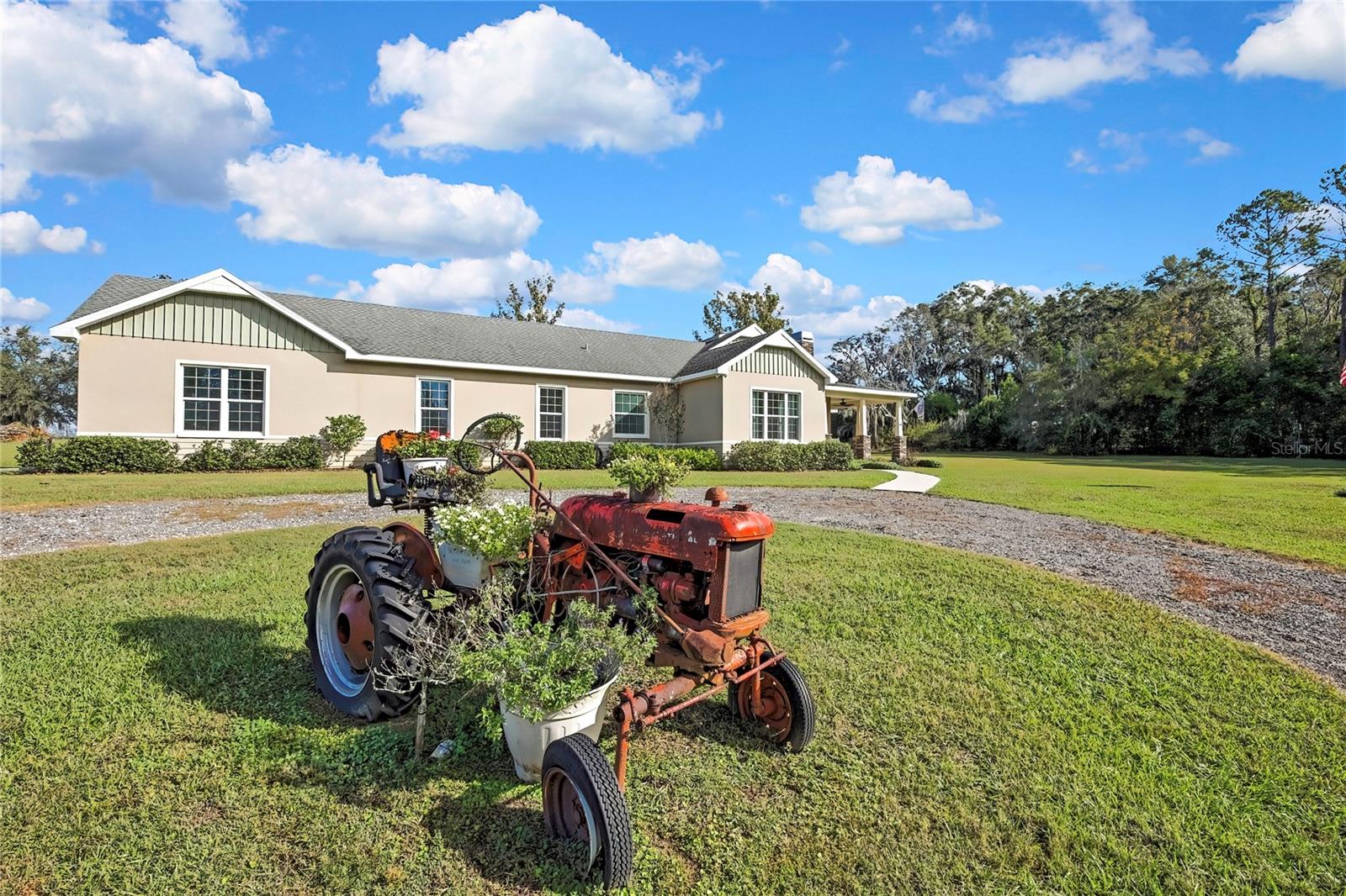 36431 Florrie Mae Ln photo 1
