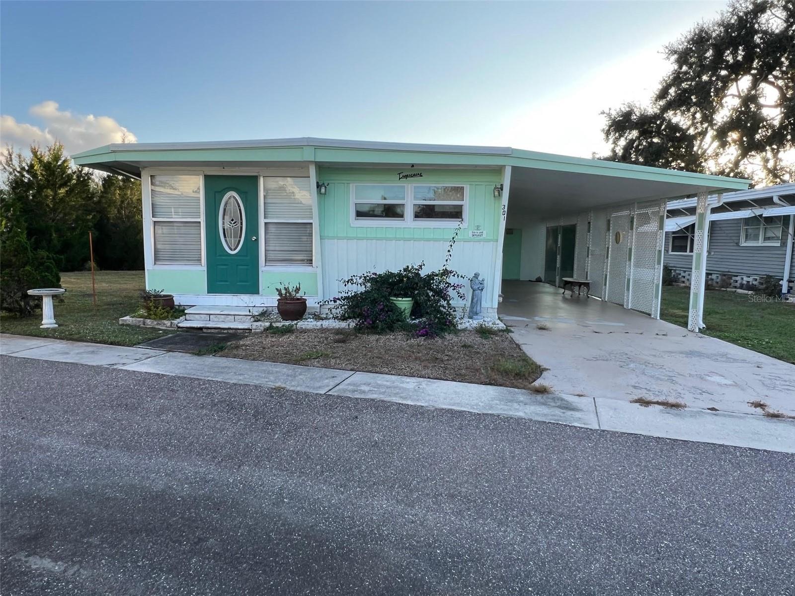 29250 Us Highway 19 N #301 photo 1