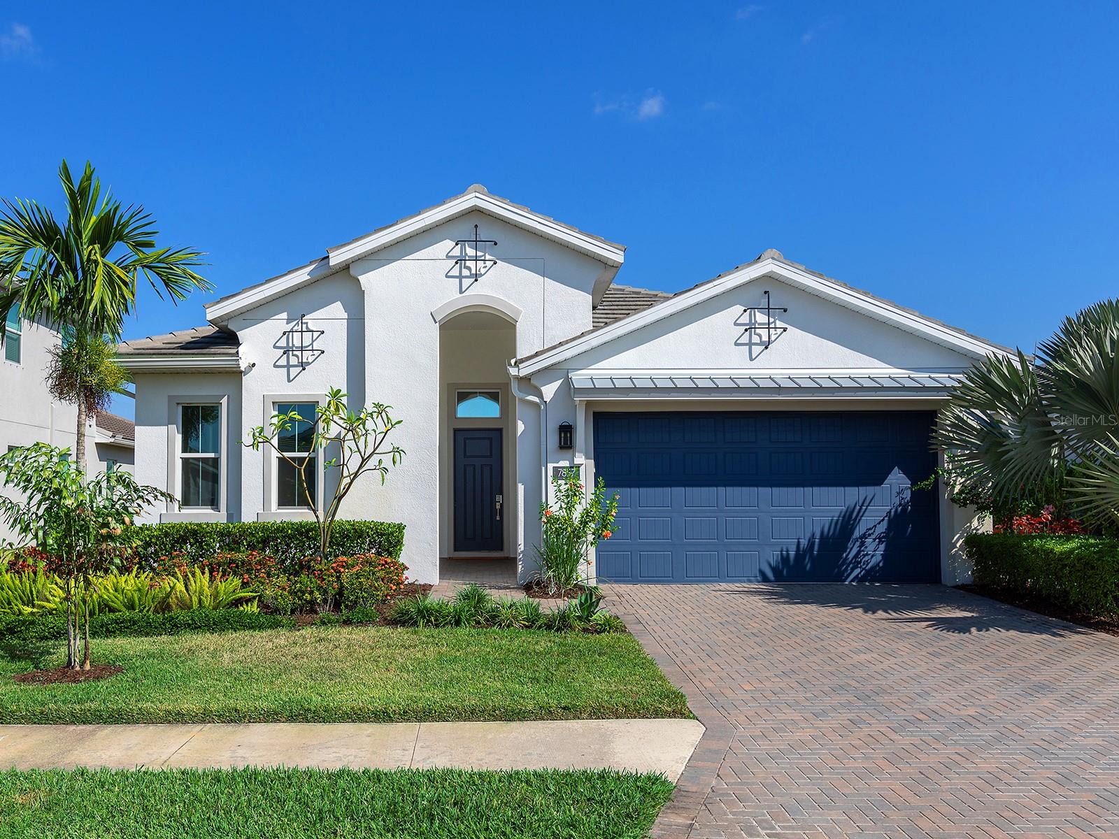 7857 Redonda Loop photo 1