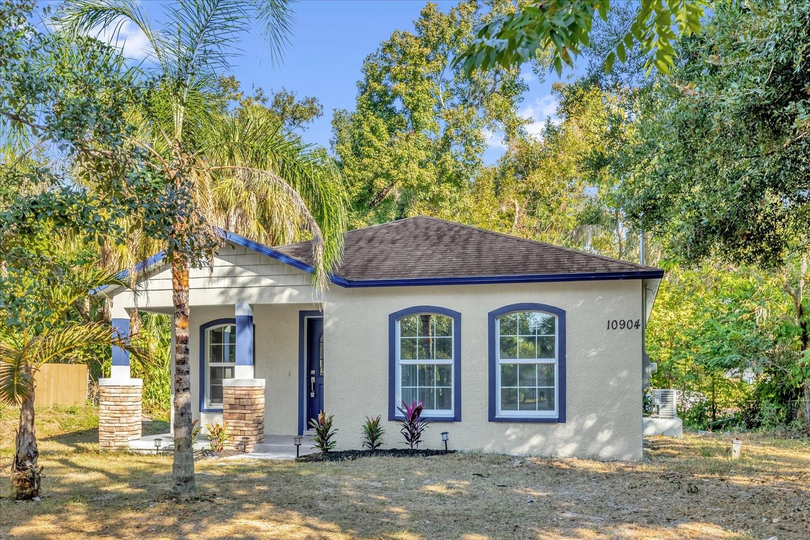 10904 Park Dr photo 1