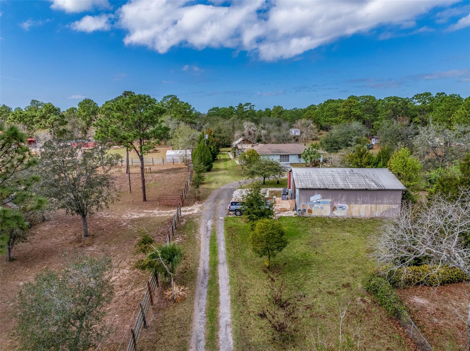 8279 Sunshine Grove Rd photo 1