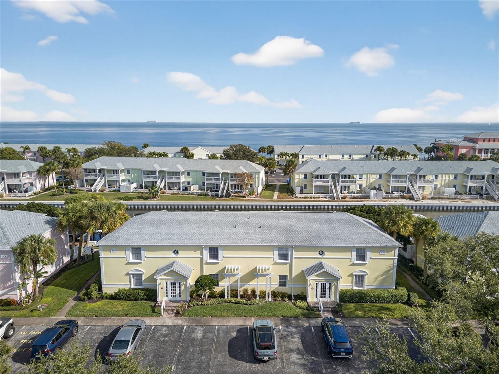 4872 Beach Dr SE #D photo 1